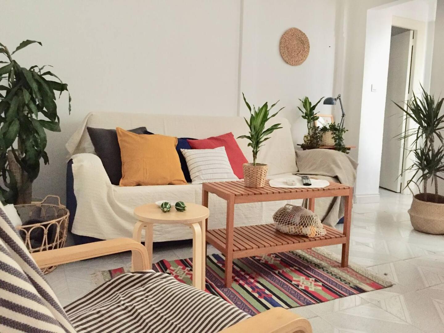 شقة San Matias Urban Retreat With Balcony غرناطة المظهر الخارجي الصورة