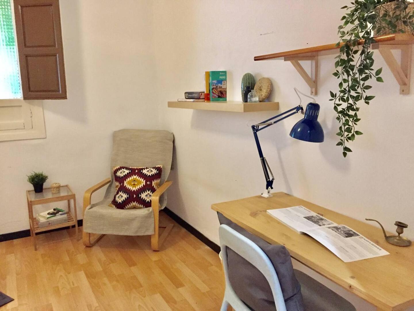شقة San Matias Urban Retreat With Balcony غرناطة المظهر الخارجي الصورة